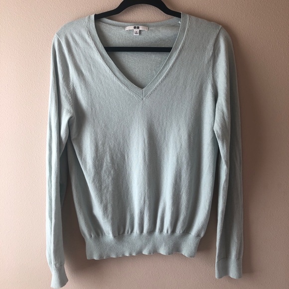 cotton cashmere v neck sweater